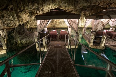 Prospero�s Cave Bermuda
