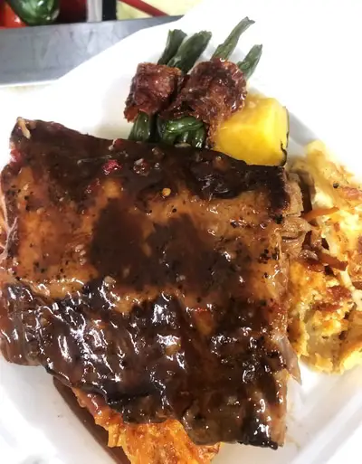 Munchies Bermuda, Food