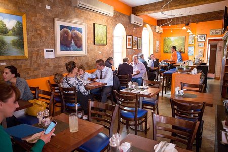 Angelo�s Bistro